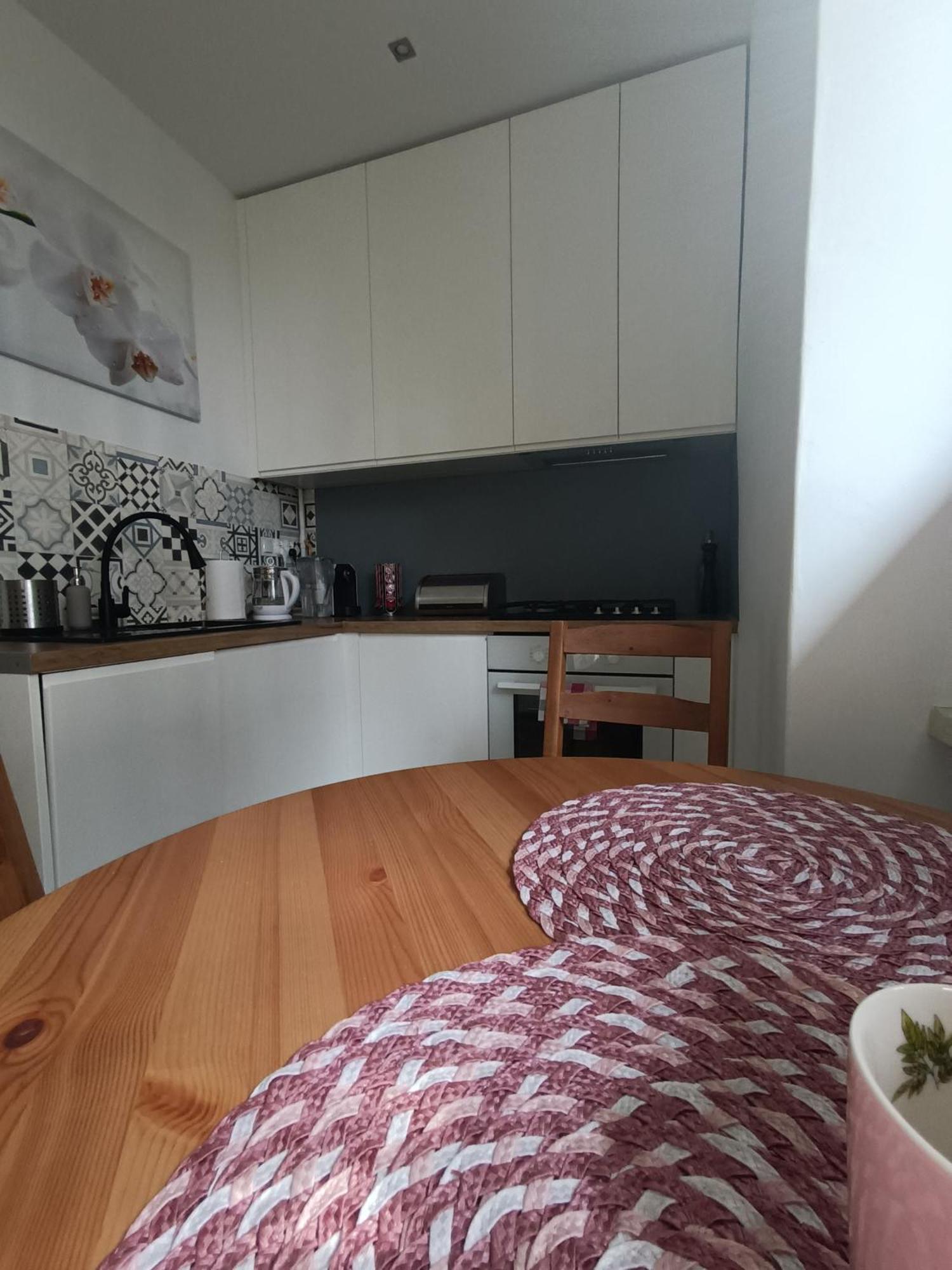 Mieszkanie W Poblizu Starego Miasta Warschau Exterior foto